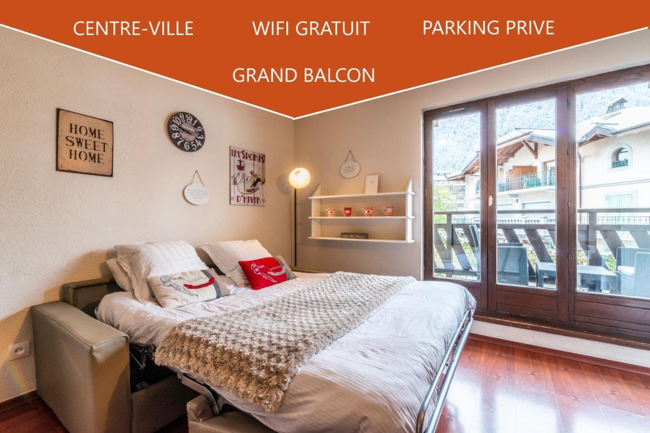Vue Brevent Sublime En Centre Ville Avec Parking Prive Chamonix Exteriör bild